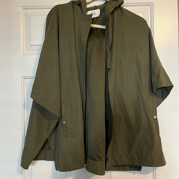 Jack by BB Dakota Jackets & Blazers - Jack by BB Dakota Forest Green Jacket / Poncho Style // Size Small